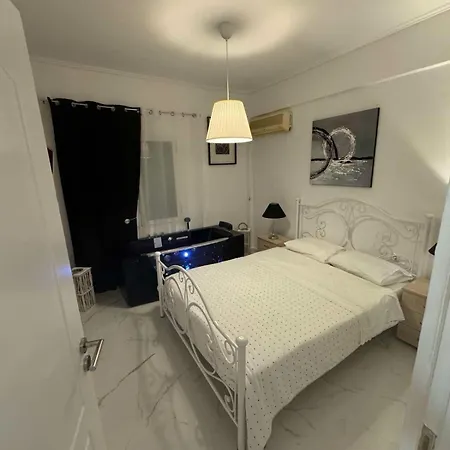 Apartment Modern In The Heart Of Athens.